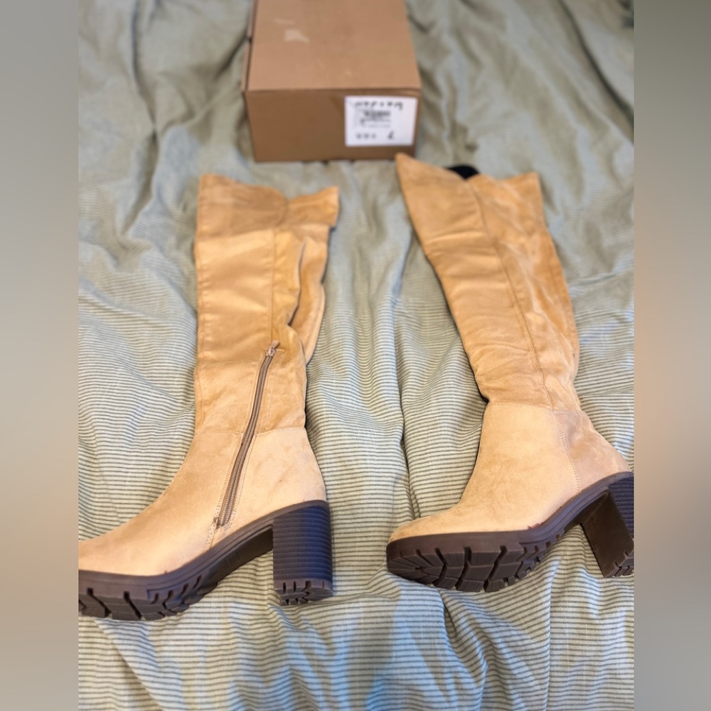 Unbranded Women’s Knee High Suede Block Heel Boot